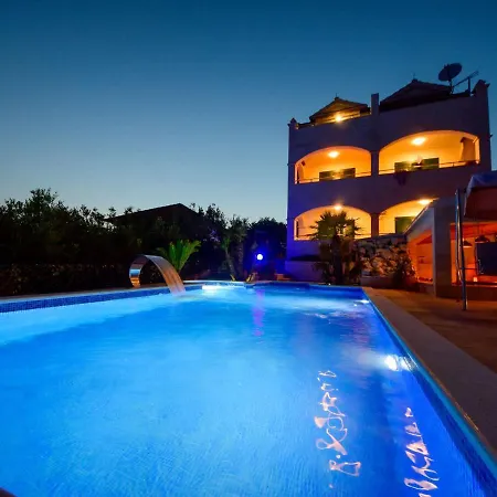 Apartmán Andjelka-3 By Interhome Trogir