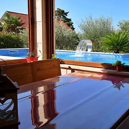 Appartement Andjelka-3 By Interhome Trogir