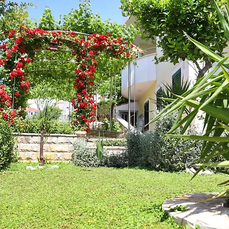 Apartment Villa Andjelka-3 By Interhome * Trogir